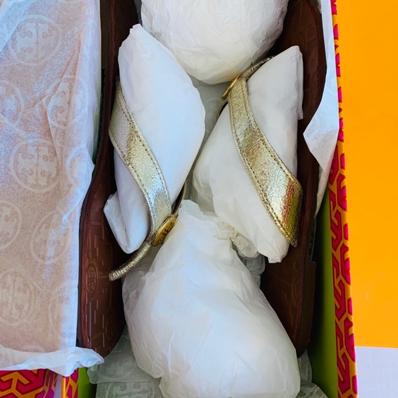 NIB TORY BURCH THORA LEATHER SANDALS SPARK GOLD - Picture 4 of 7